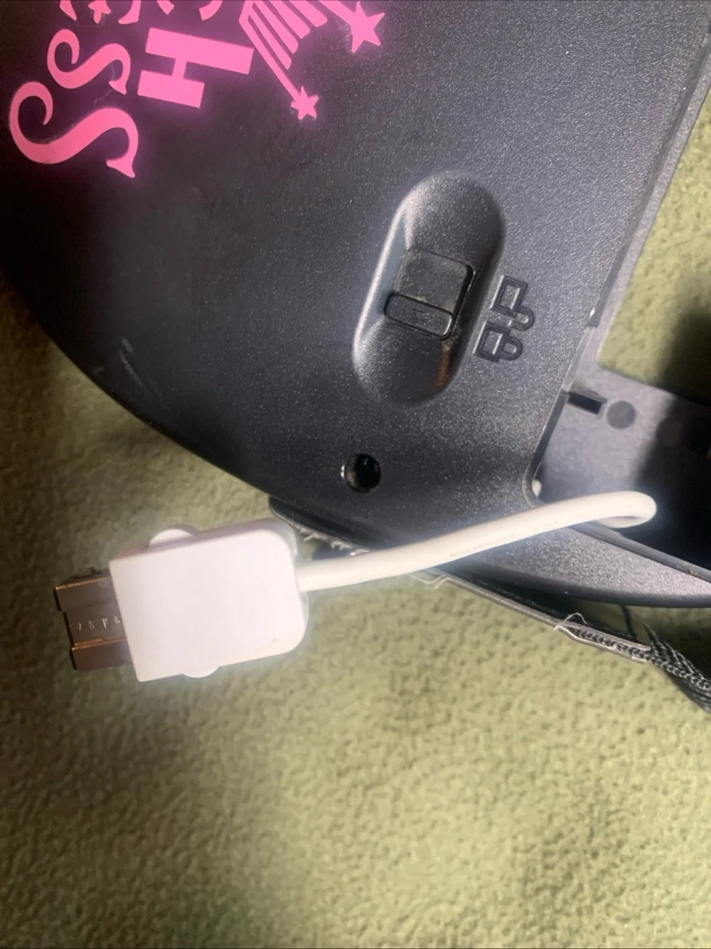 Les Paul controller for Nintendo Wii. Model: 95125.805. Fair condition.